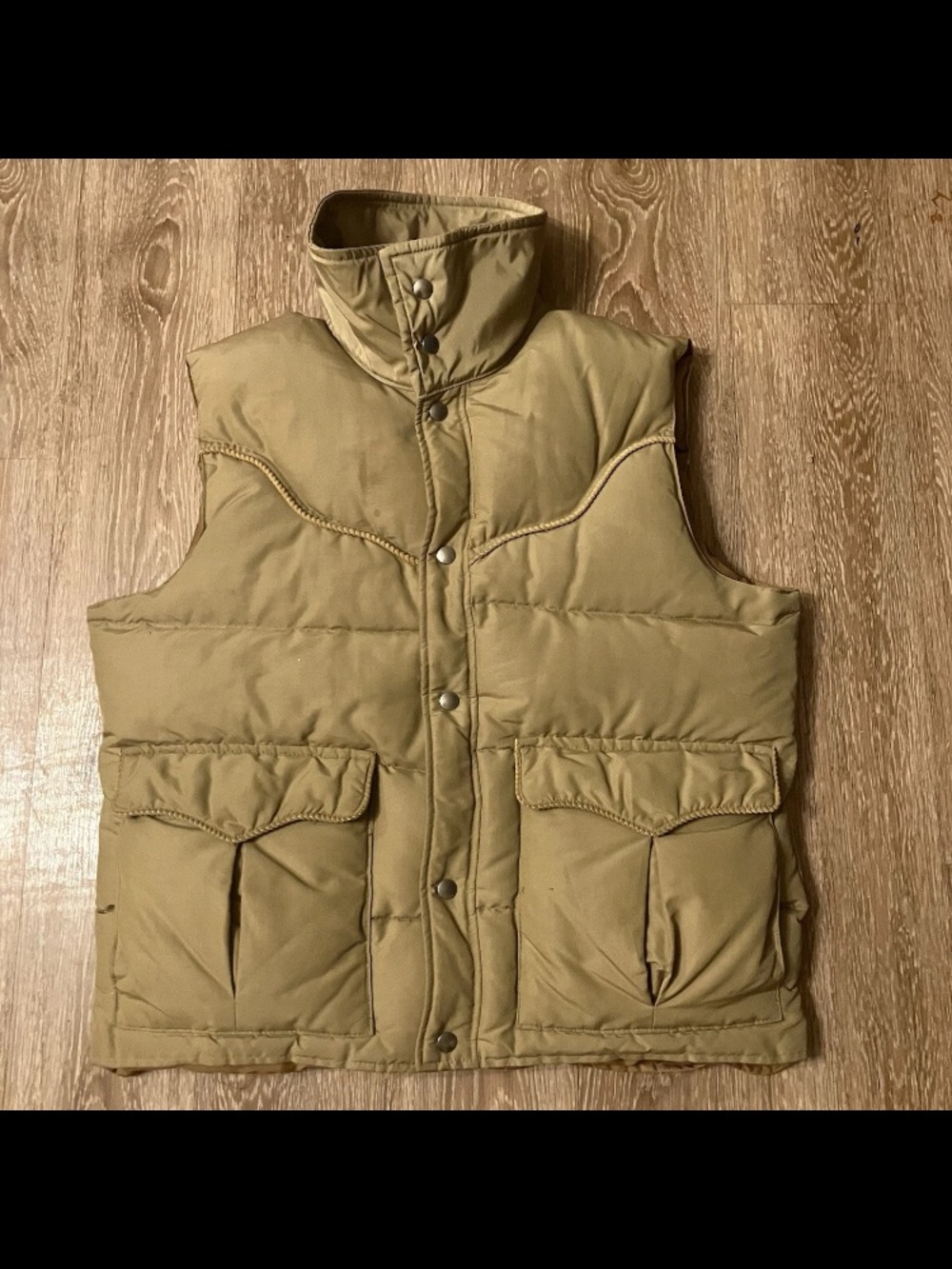 Vintage 80s Down Waterfowl Puffer Vest Tan Large Scovill Snaps Made in Taiwan